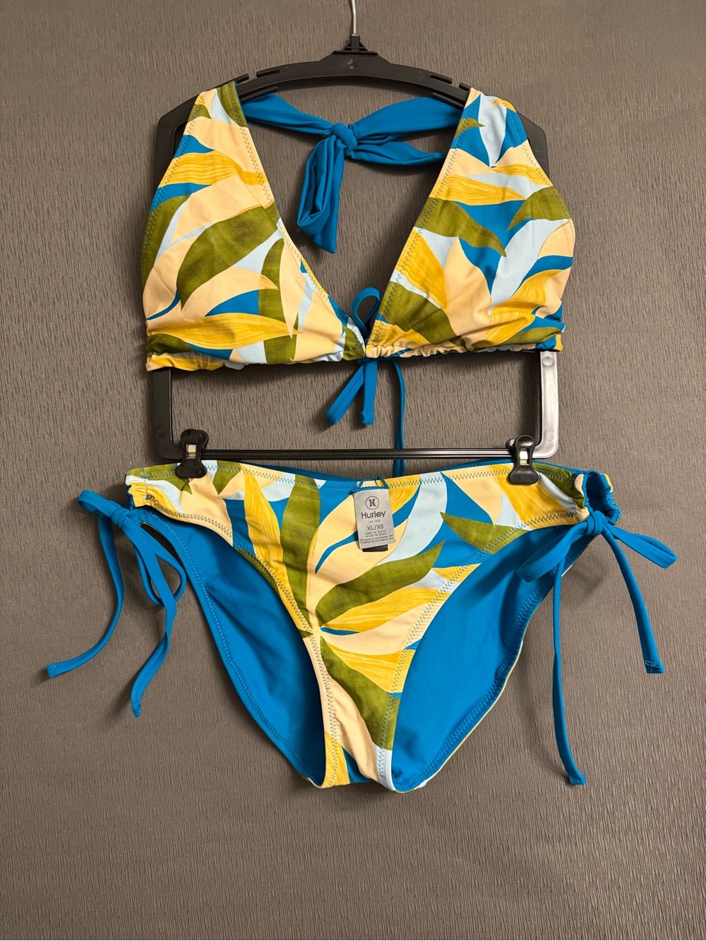 Hurley Reversible Swimwear Women's 2pc Swimsuit Set Bikini Set XL